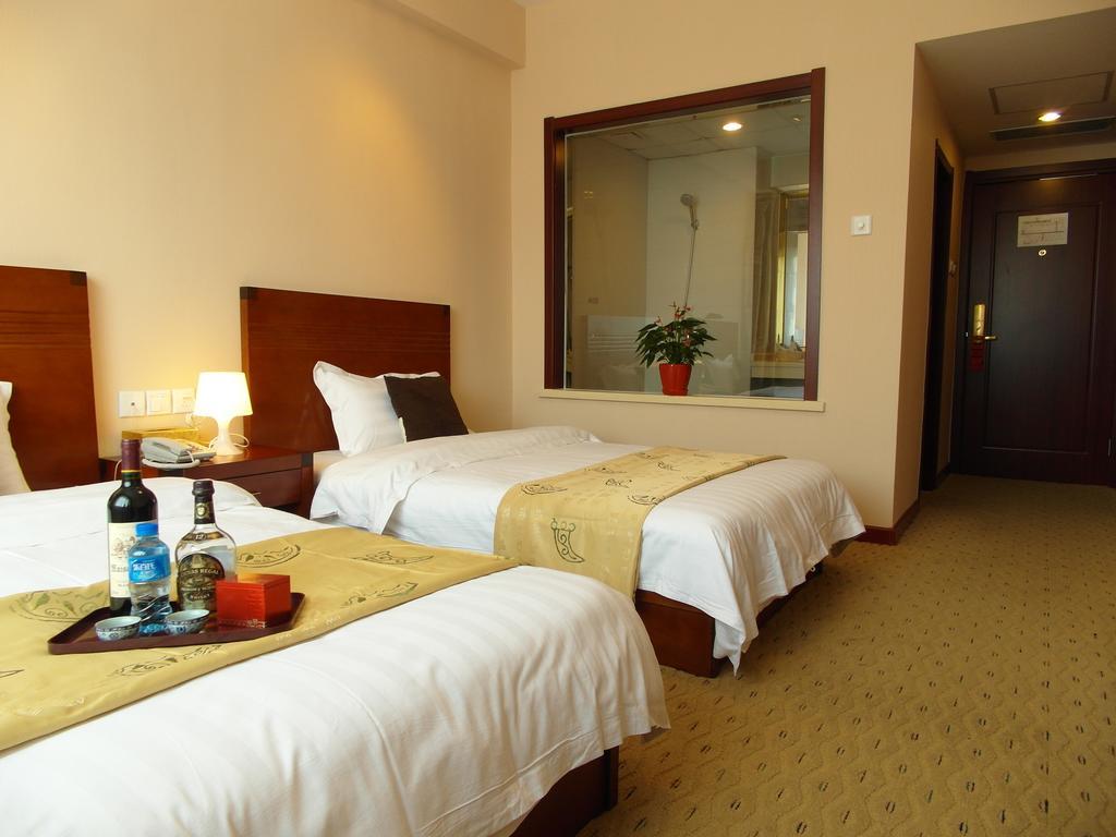 Tianjin Jinma Hotel Ruang foto